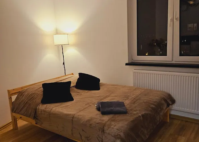 Z Widokiem Na Jezioro Malta Apartamento *